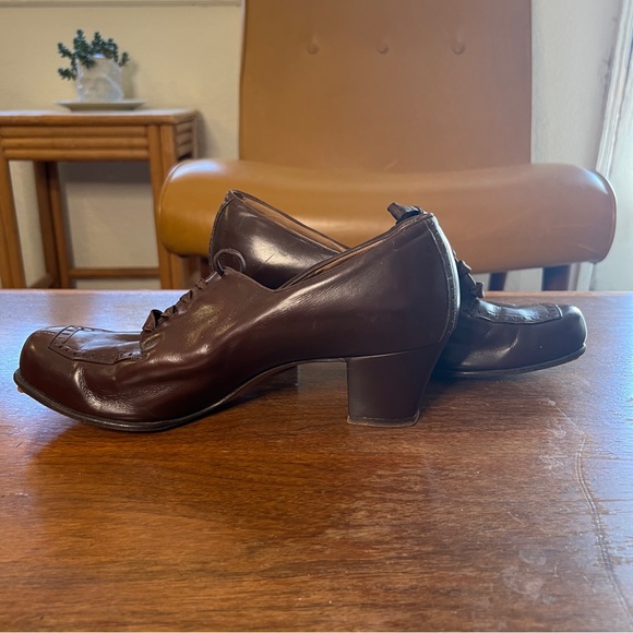 Vintage 1940s No Nonsense Shoes Brown Lace-up - Picture 9 of 12